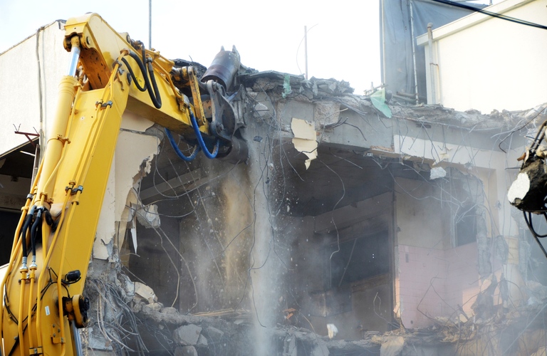 現場作業経験のある転職者を歓迎します | 京都市で解体工事の求人ならホライズンコーポレーション株式会社